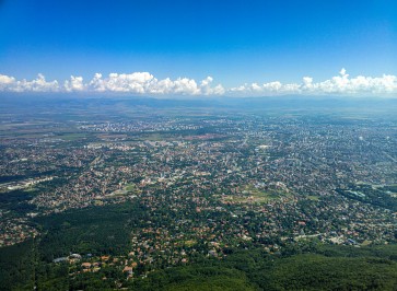 Integration of Urban Heat Islands and ecosystem services in urban and spatial planning