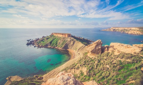Integration of biodiversity and ecosystem services to develop nature-based tourism approaches and a tool that supports these approaches