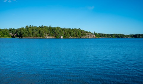 Integration of biodiversity and ecosystem services to develop nature-based tourism approaches